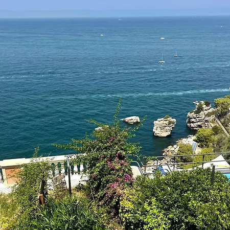 Apartment L'angolino Di Lulu Vico Equense